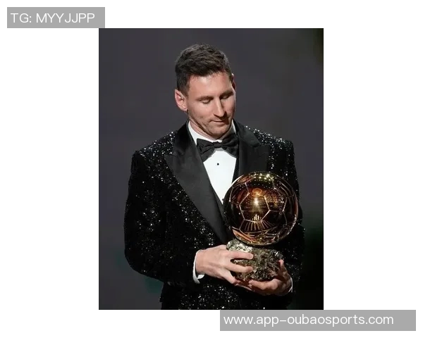 梅西荣膺东部冠军迎来职业生涯第48座奖杯荣耀时刻 梅西荣膺东部冠军迎来职业生涯第48座奖杯荣耀时刻